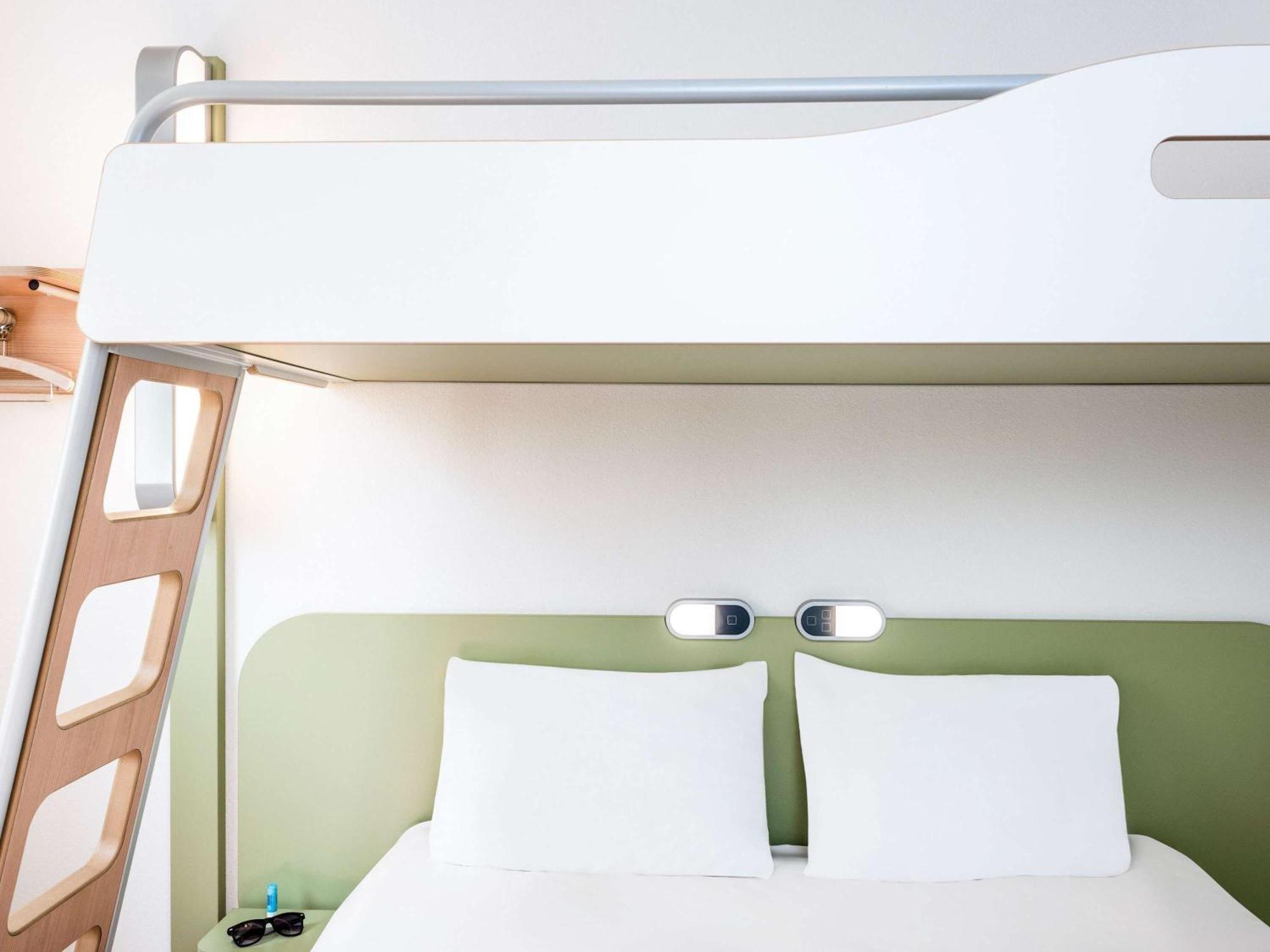Ibis Budget Marseille Valentine Exterior photo