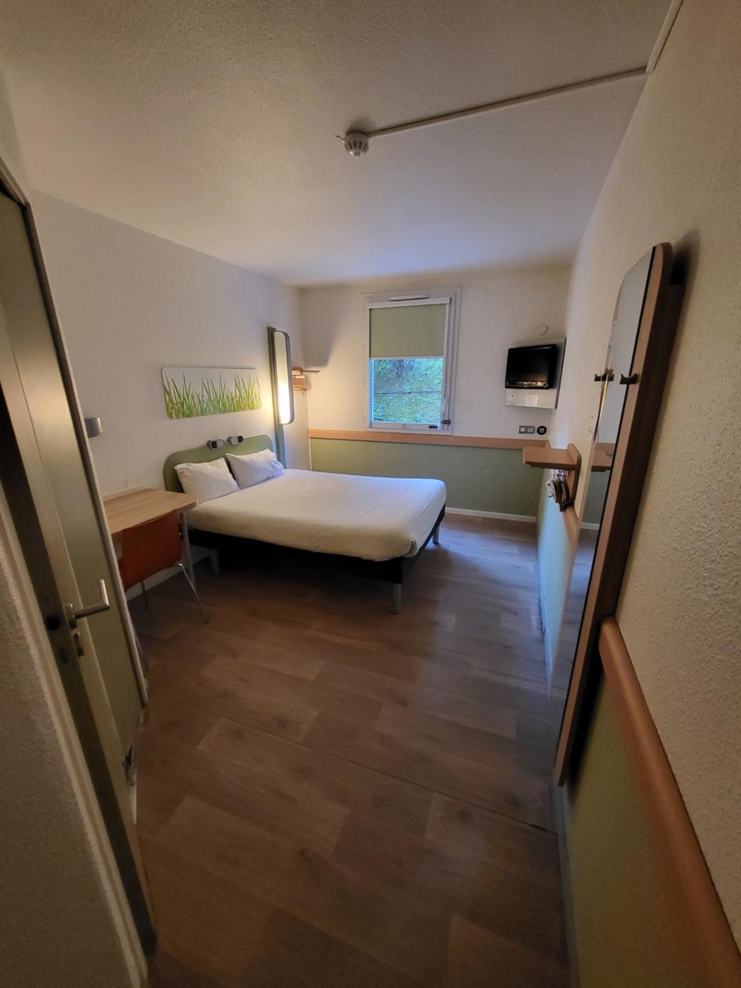Ibis Budget Marseille Valentine Exterior photo