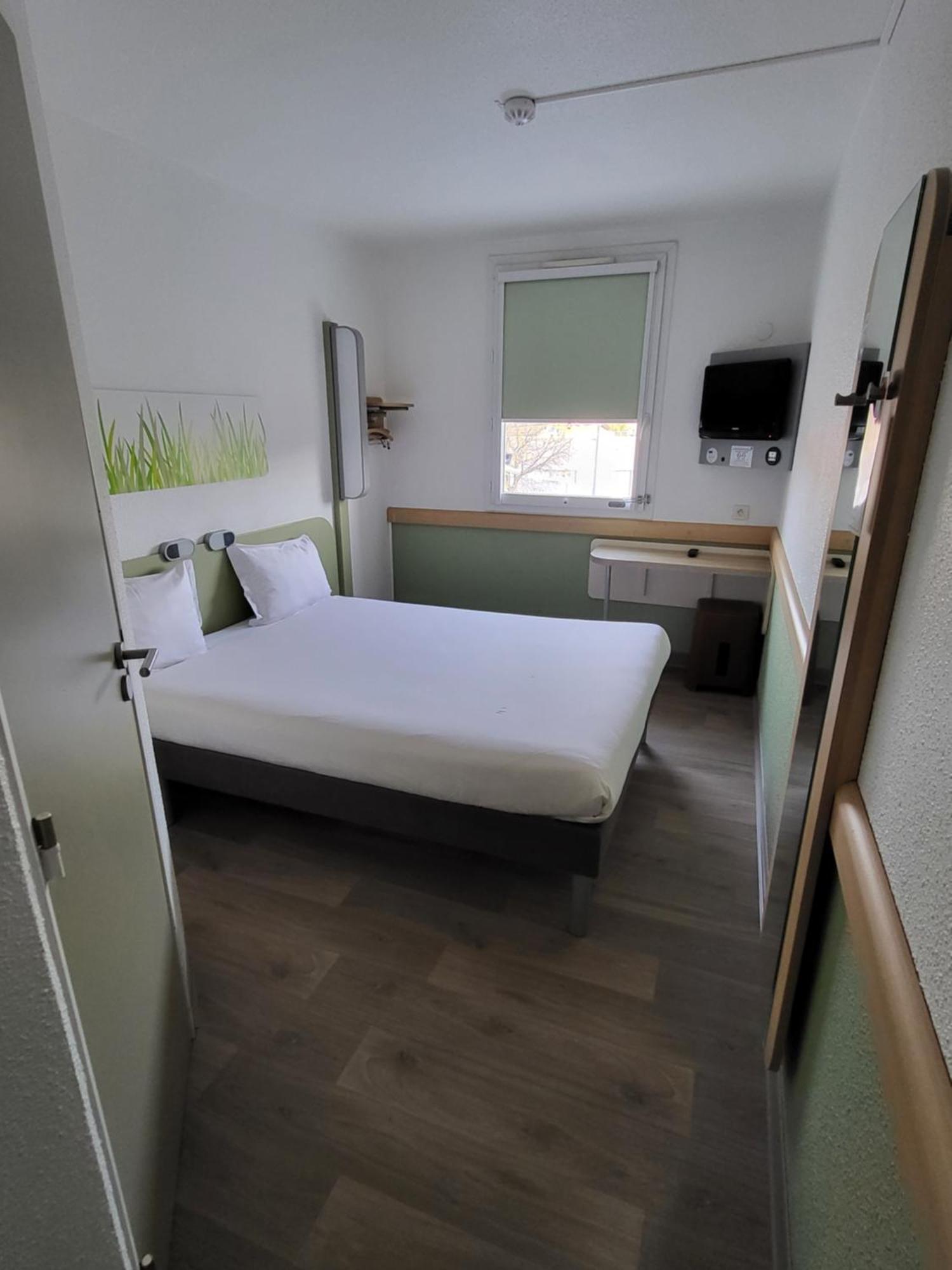 Ibis Budget Marseille Valentine Exterior photo