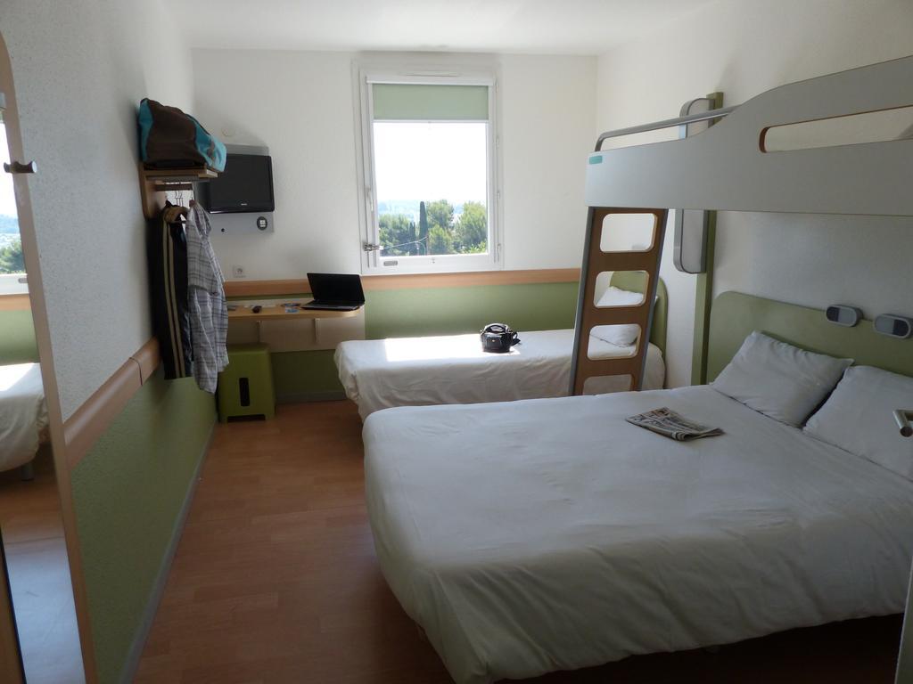 Ibis Budget Marseille Valentine Exterior photo
